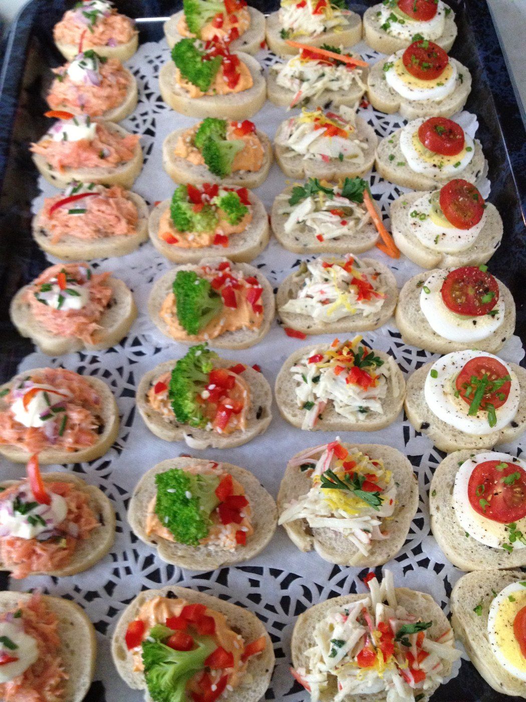 Bouchées sur baguette pour un cocktail dînatoire
